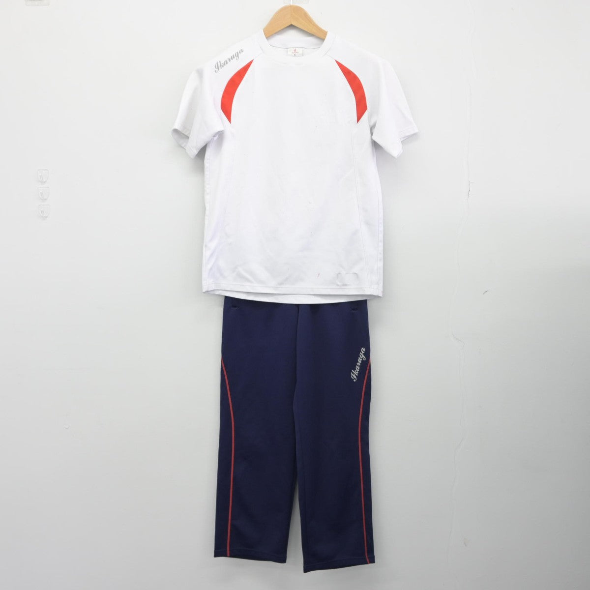 【中古】奈良県 斑鳩中学校 女子制服 3点（ジャージ 上・体操服 上・ジャージ 下）sf034072