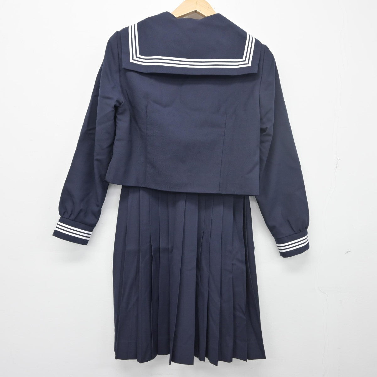 【中古】愛知県 愛知教育大学附属名古屋中学校 女子制服 4点（セーラー服・スカート）sf034086