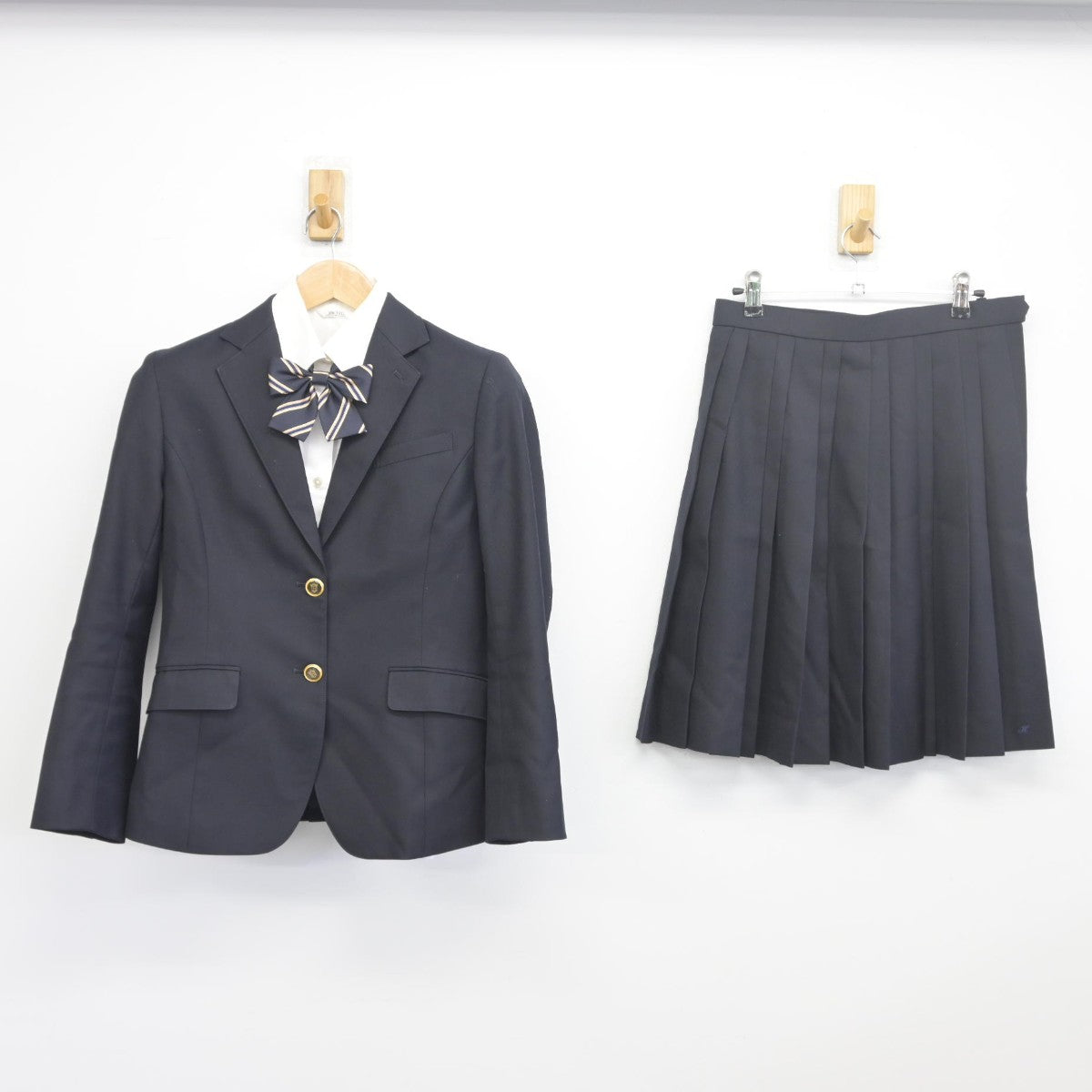 【中古】神奈川県 法政大学第二高等学校 女子制服 4点（ブレザー・シャツ・スカート）sf034145