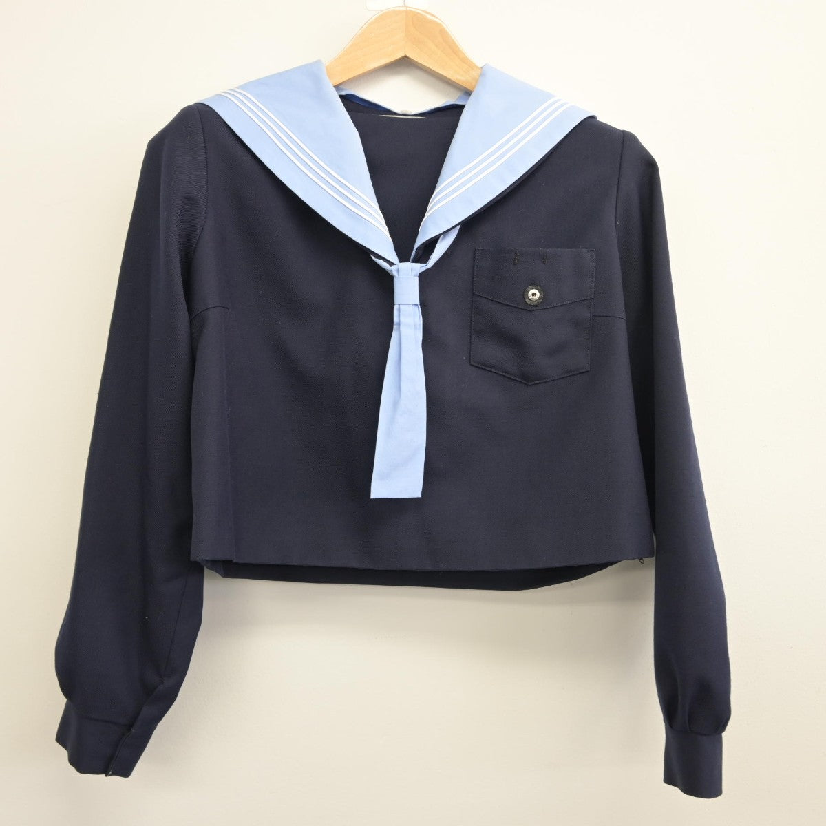 【中古】大阪府 河南町立中学校 女子制服 3点（セーラー服・スカート）sf034262