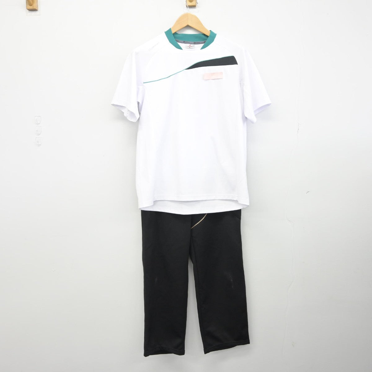 【中古】岐阜県 美濃加茂高等学校 女子制服 3点（ジャージ 上・体操服 上・ジャージ 下）sf034295