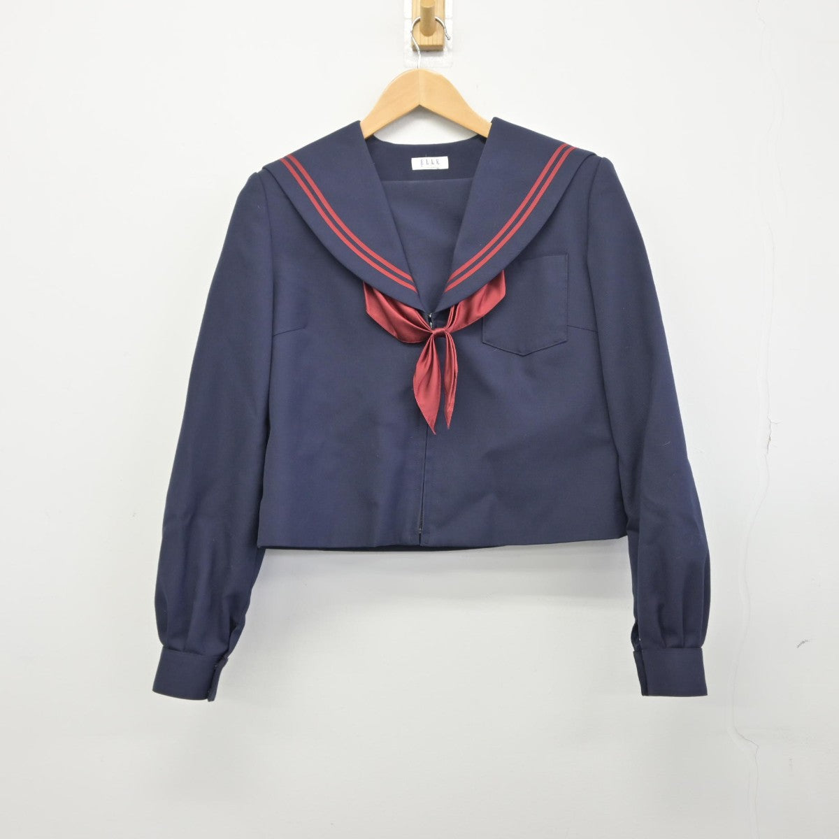 【中古】岐阜県 緑陽中学校 女子制服 3点（セーラー服・スカート）sf034297