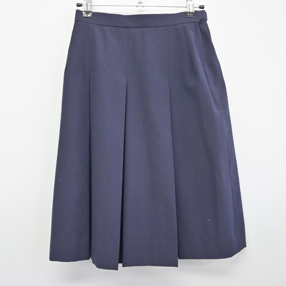 【中古】東京都 上水中学校 女子制服 2点（ベスト・スカート）sf034326