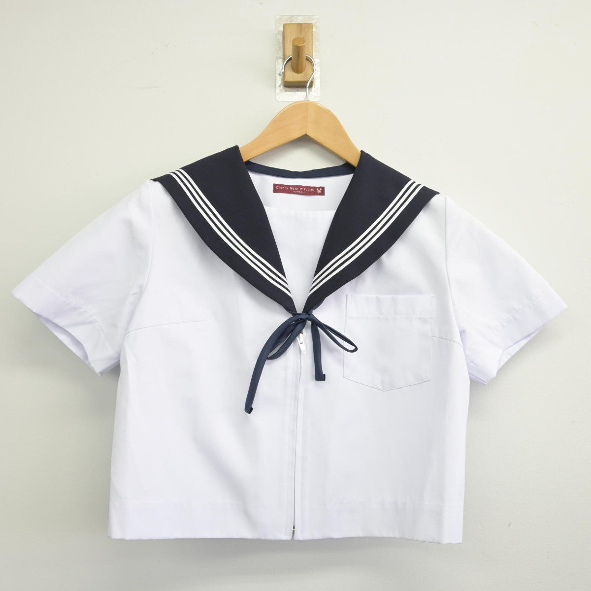 【中古】愛知県 形原中学校 女子制服 2点（セーラー服・スカート）sf034329