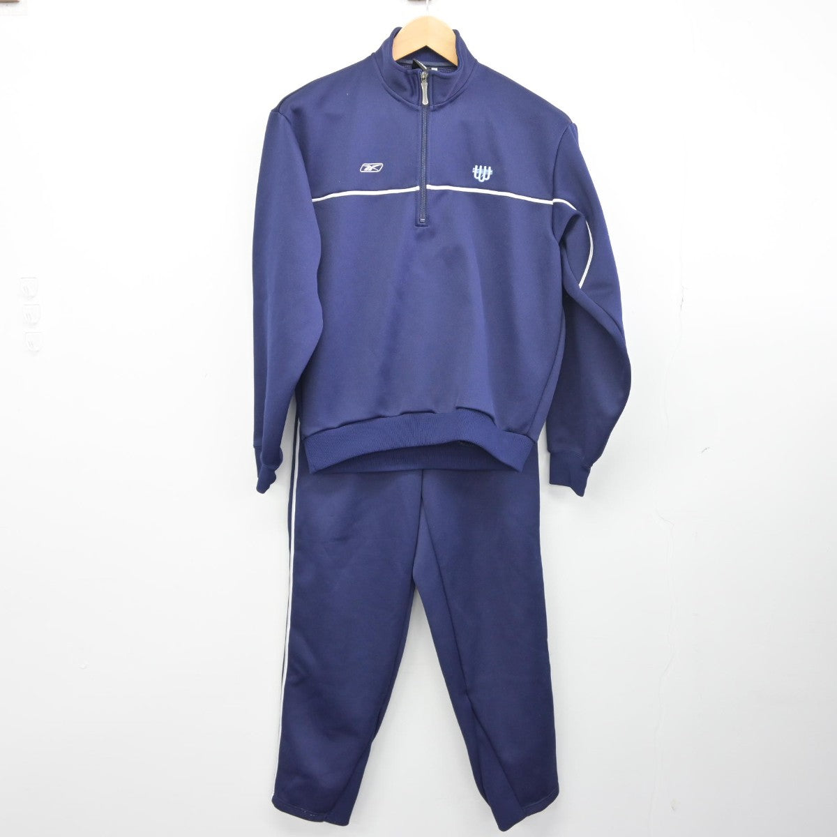 【中古】長崎県 長崎純心高等学校 女子制服 2点（ジャージ 上・ジャージ 下）sf034333