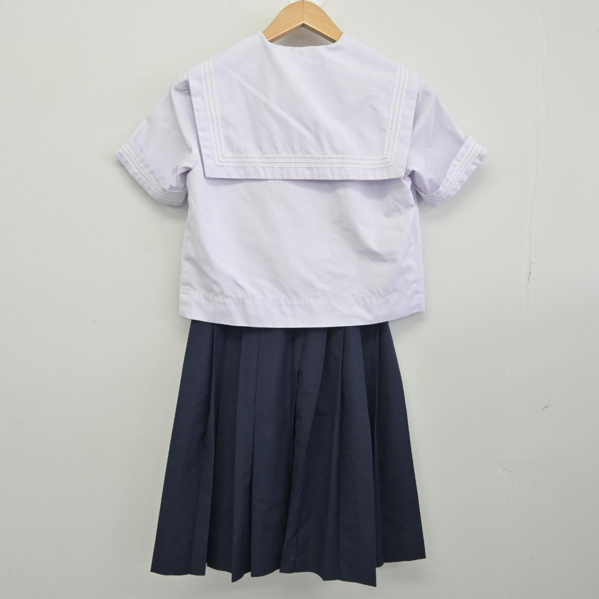 【中古】大阪府 天王寺中学校 女子制服 3点（セーラー服・スカート）sf034345