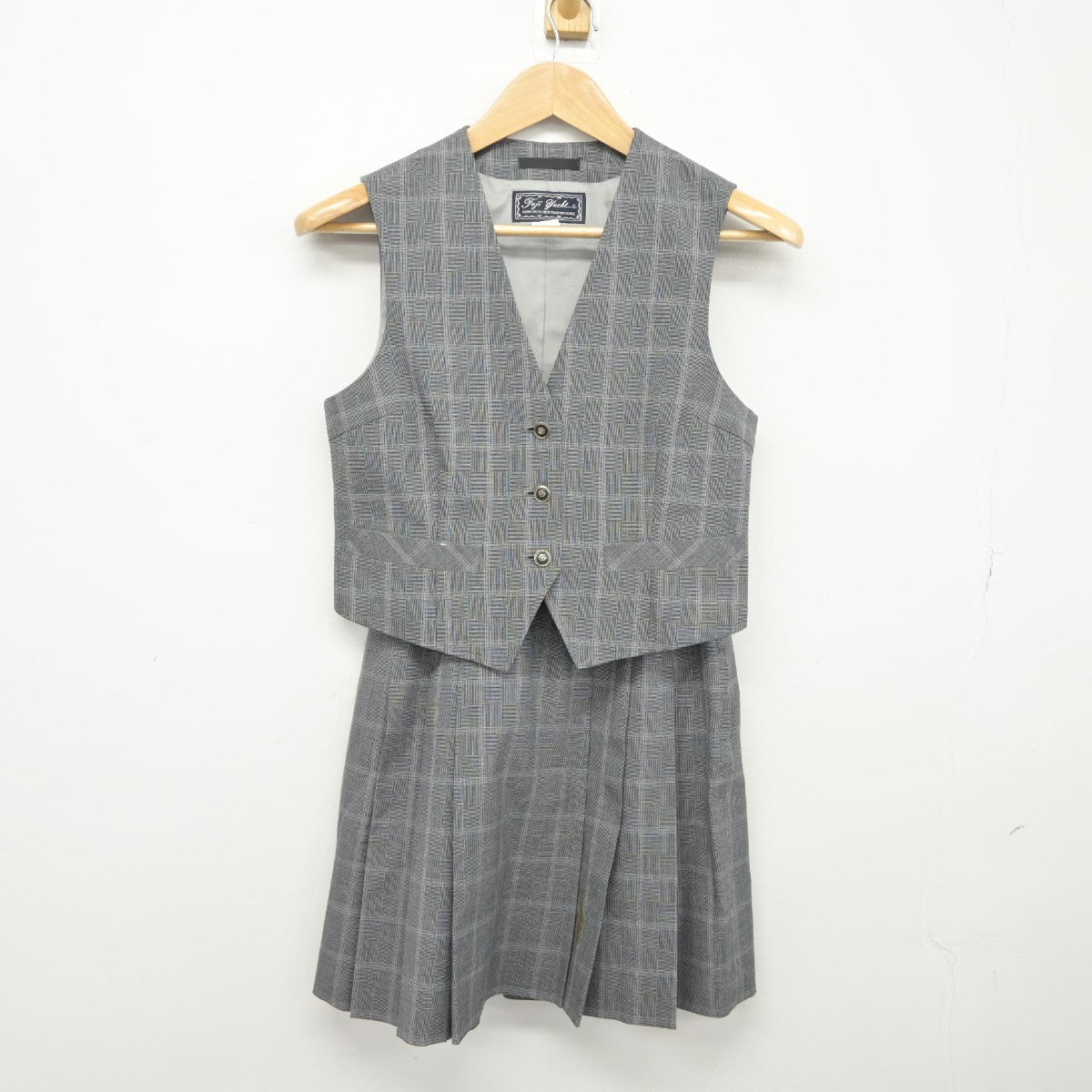 【中古】神奈川県 大庭中学校 女子制服 2点（ベスト・スカート）sf034353