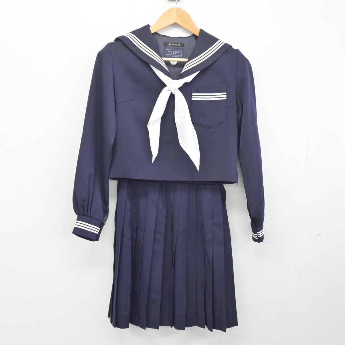 【中古】高知県 中村高等学校 女子制服 2点（セーラー服・スカート）sf034421