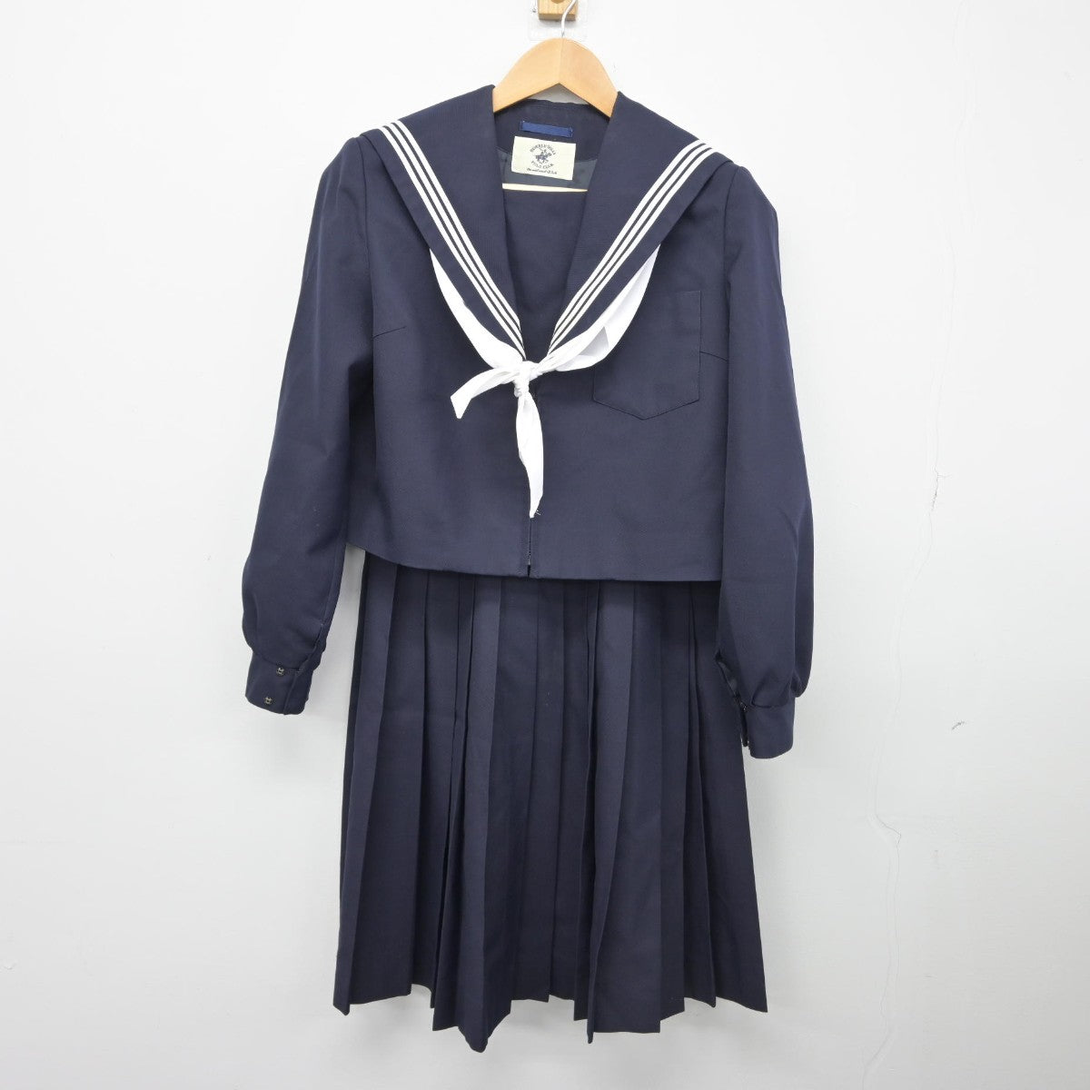 【中古】愛知県 内海中学校 女子制服 4点（セーラー服・スカート）sf034472