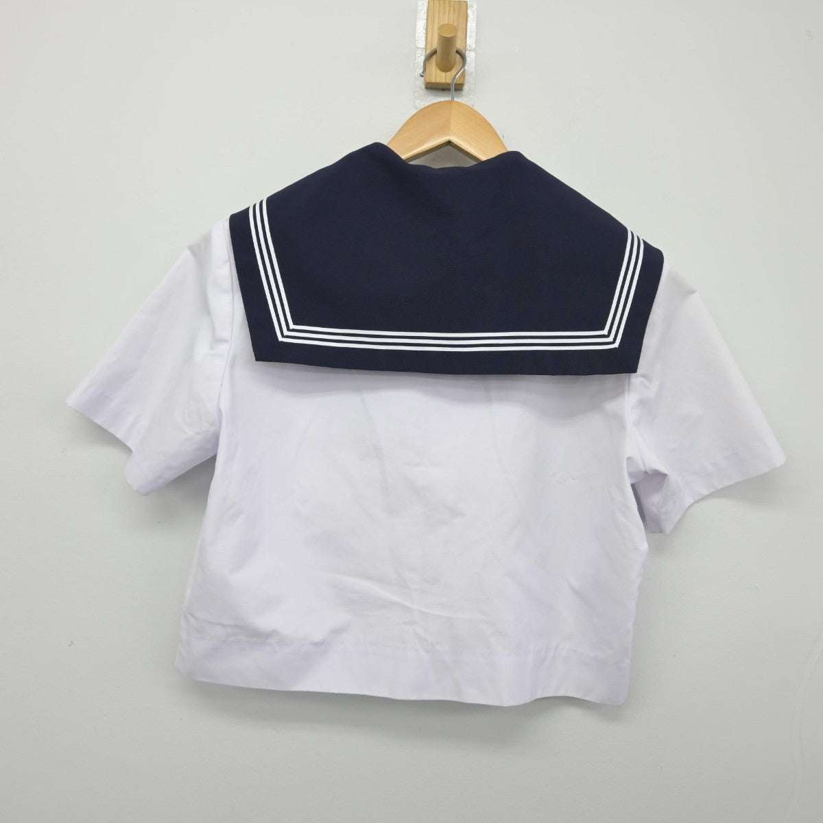 【中古】愛知県 内海中学校 女子制服 3点（セーラー服・スカート）sf034474