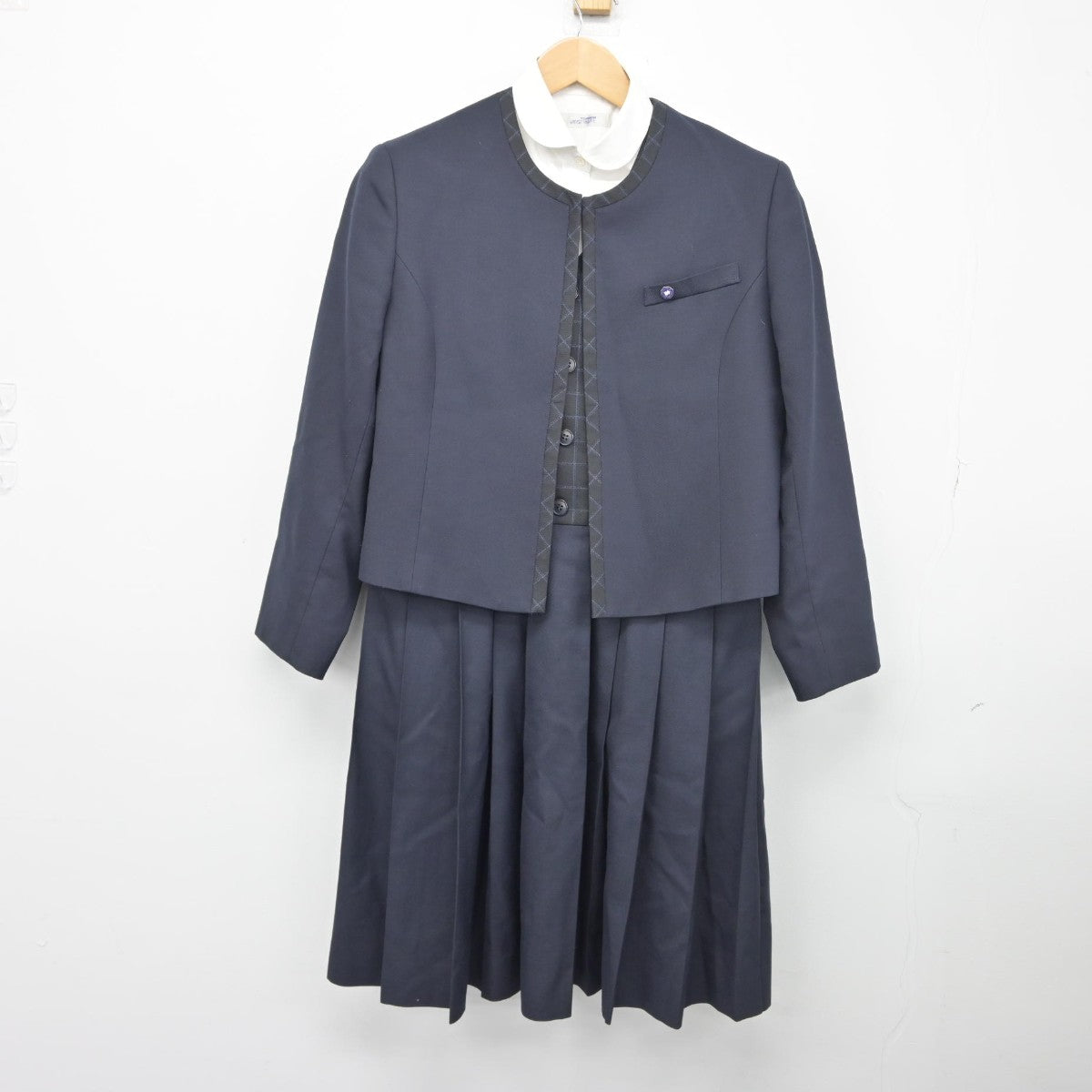 【中古】佐賀県 佐賀女子高等学校 女子制服 4点（ブレザー・ニット・シャツ・ジャンパースカート）sf034480