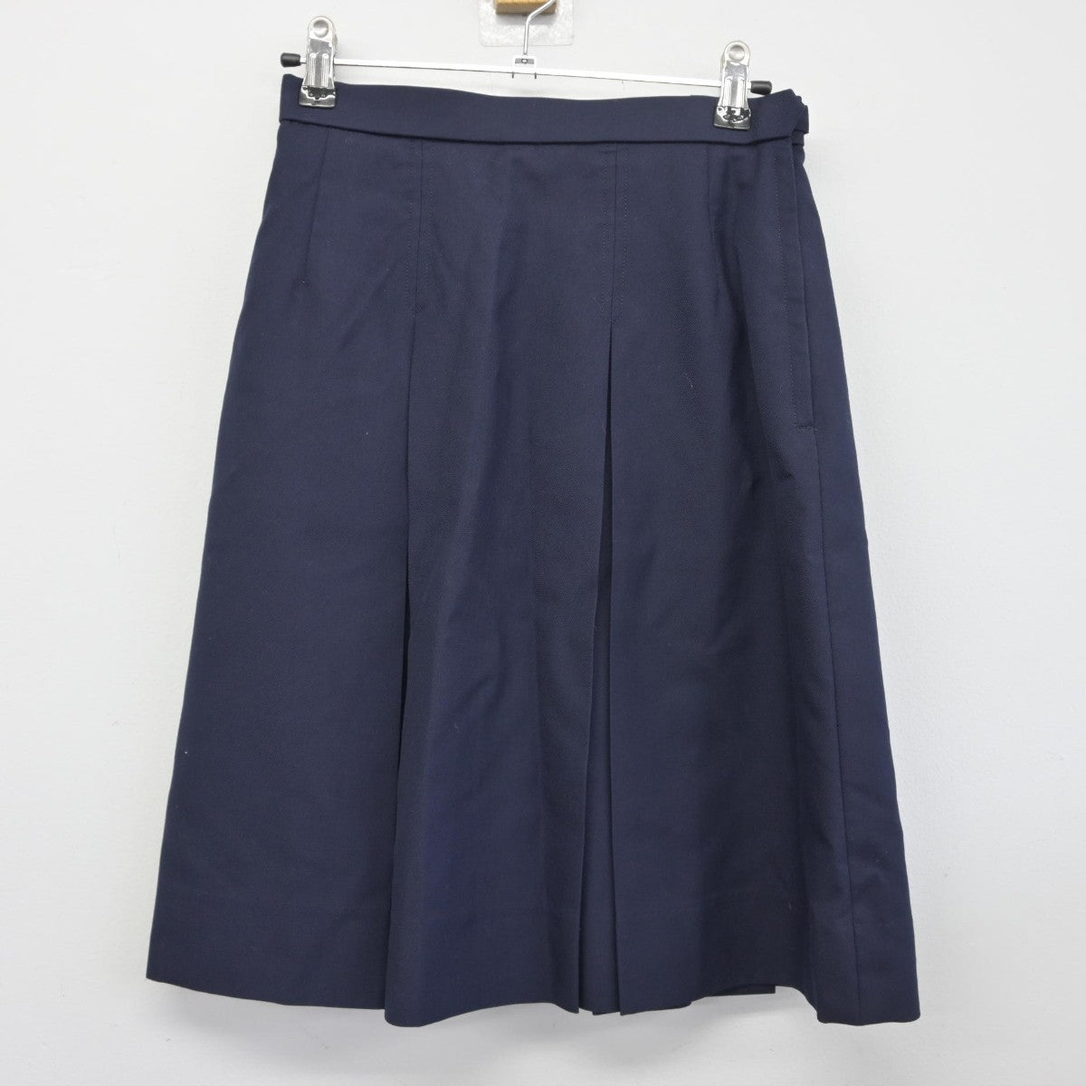 【中古】神奈川県 横浜市立左近山中学校 女子制服 4点（ブレザー・スカート・ベスト）sf034495