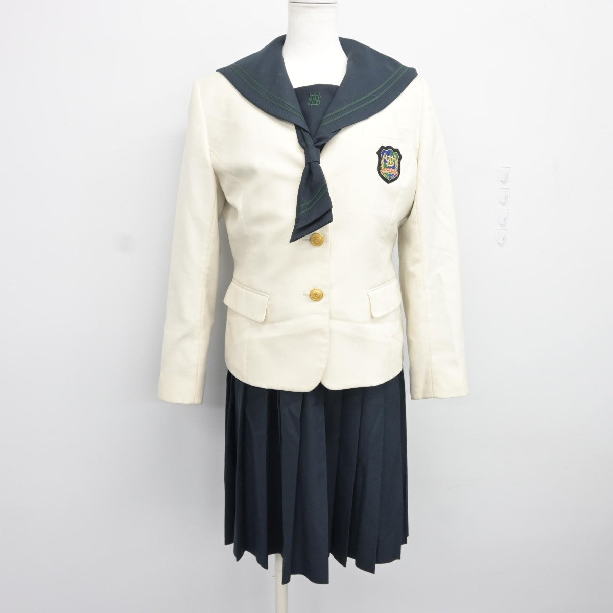 【中古】福岡県 西南学院中学校 女子制服 4点（ブレザー・セーラー服・スカート）sf034541