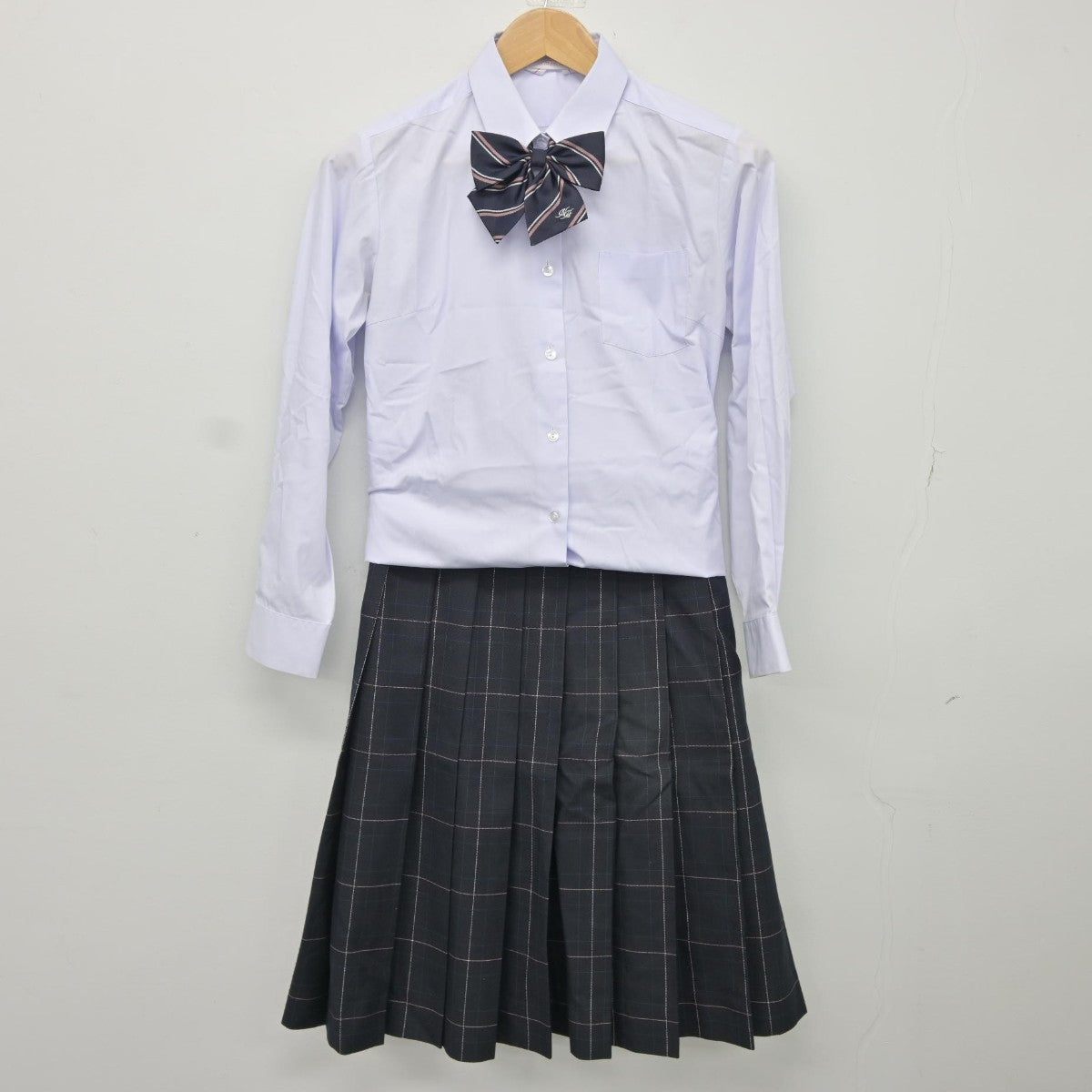 【中古】神奈川県 中原中学校 女子制服 4点（ブレザー・シャツ・スカート）sf034543