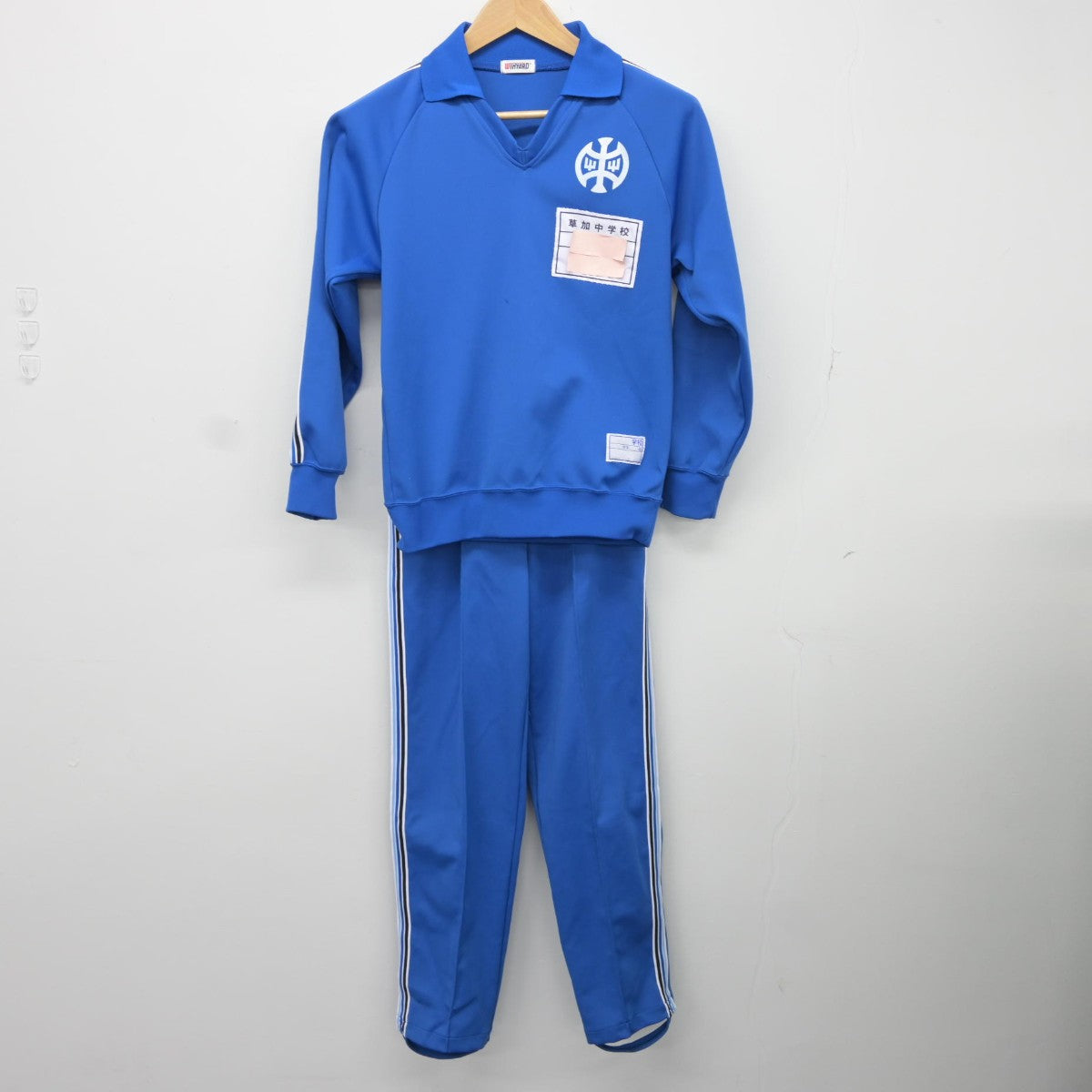 【中古】埼玉県 草加中学校 女子制服 3点（ジャージ 上・体操服 上・ジャージ 下）sf034555