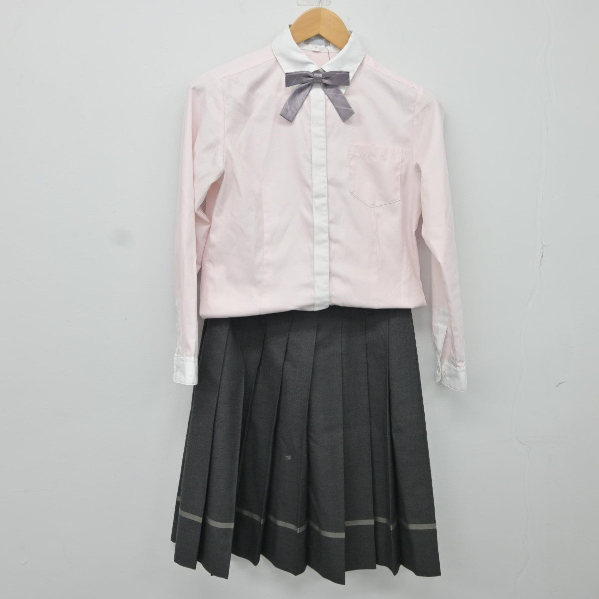 【中古】大阪府 相愛中学校 女子制服 4点（ブレザー・シャツ・スカート）sf034556