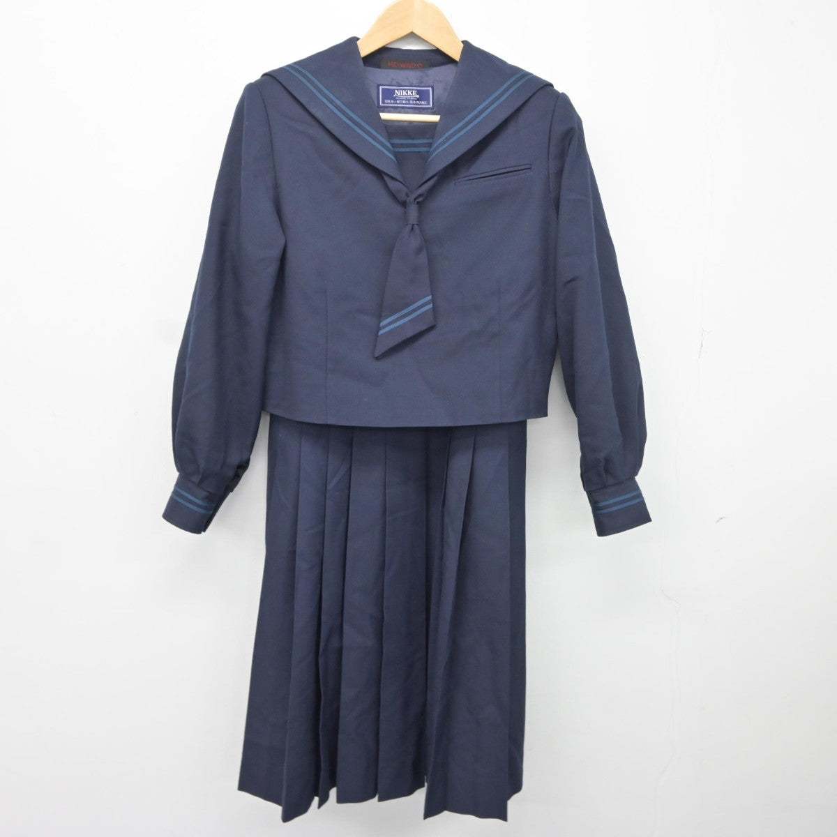 【中古】埼玉県 光陽中学校 女子制服 3点（セーラー服・ジャンパースカート）sf034572