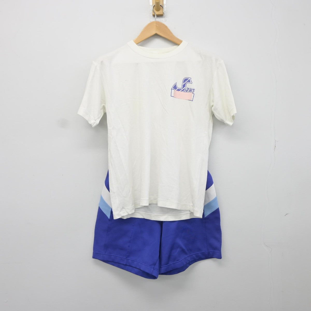 【中古】埼玉県 越谷市立千間台中学校 女子制服 2点（体操服 上・体操服 下）sf034592