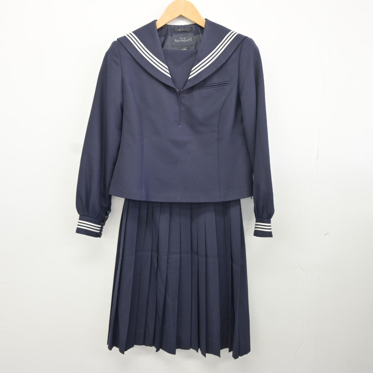 【中古】香川県 木太中学校 女子制服 3点（ズボン・スカート）sf034711