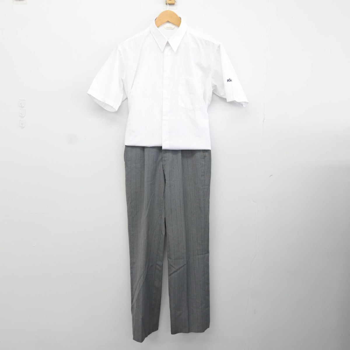 【中古】愛知県 愛知産業大学工業高等学校 男子制服 3点（シャツ・ズボン）sf034721