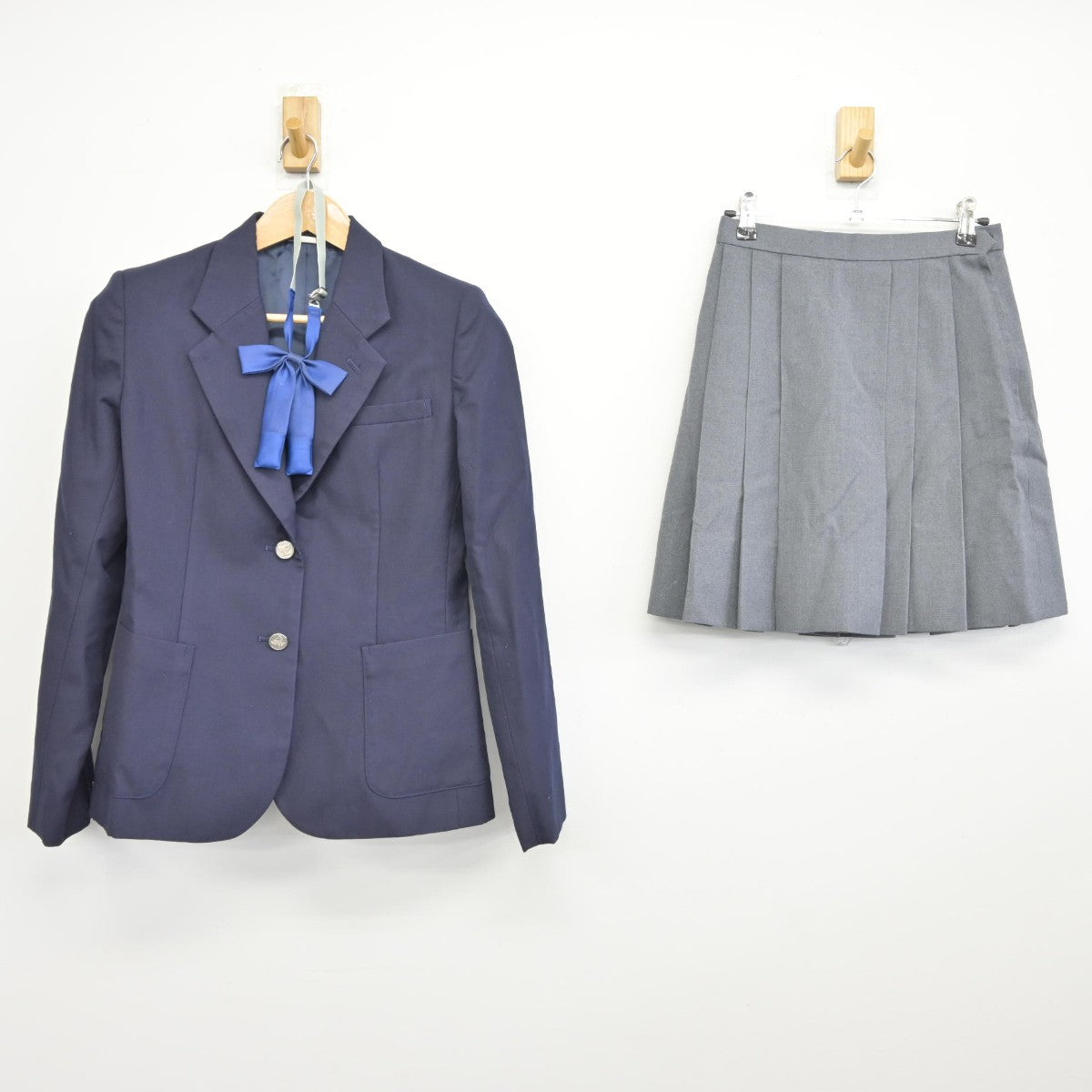 【中古】福岡県 有明工業高等専門学校 女子制服 3点（ブレザー・スカート）sf034733