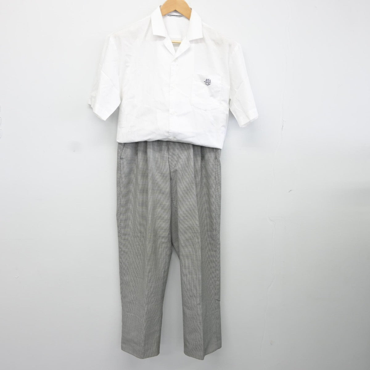 【中古】静岡県 藤枝明誠高等学校 男子制服 3点（シャツ・ズボン）sf034761