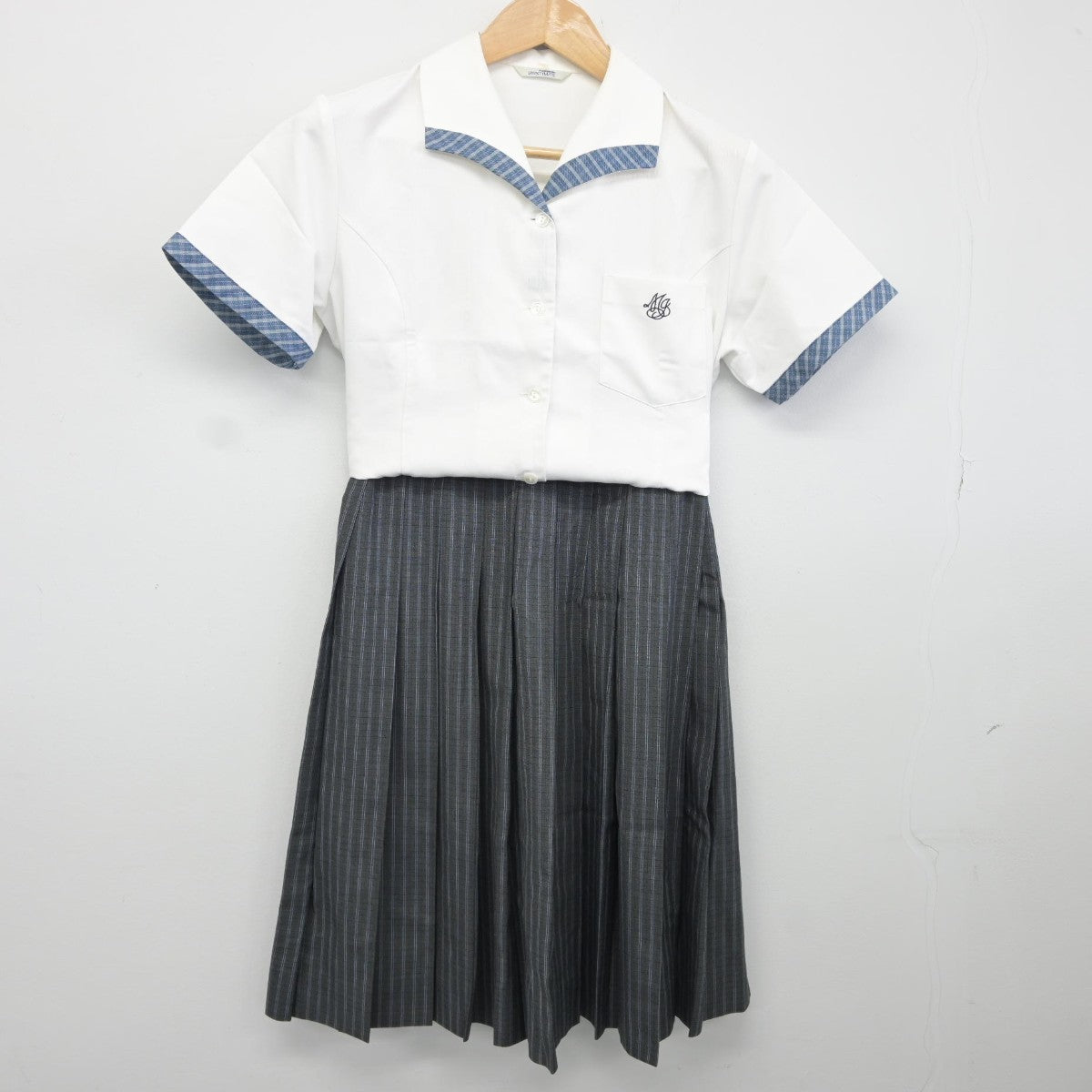 【中古】静岡県 藤枝明誠高等学校 女子制服 3点（シャツ・スカート）sf034765