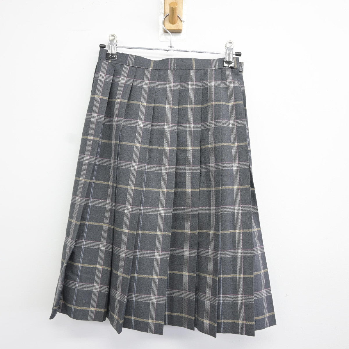 【中古】愛知県 至学館高等学校 女子制服 4点（ブレザー・シャツ・スカート）sf034780