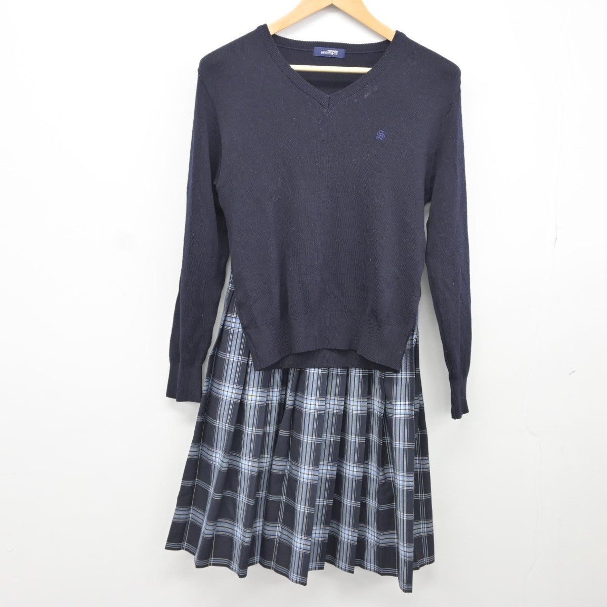 【中古】大阪府 大阪青凌中学校高等学校 女子制服 3点（ニット・スカート）sf034851