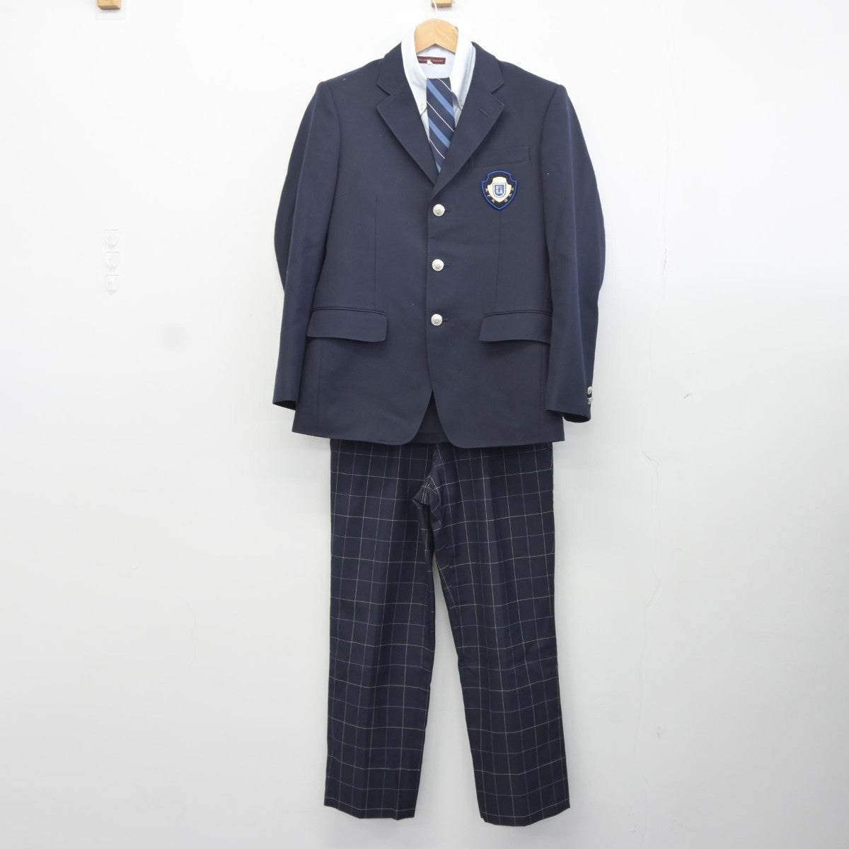 【中古】愛知県 日本福祉大学付属高等学校 男子制服 4点（ブレザー・シャツ・ズボン）sf034915