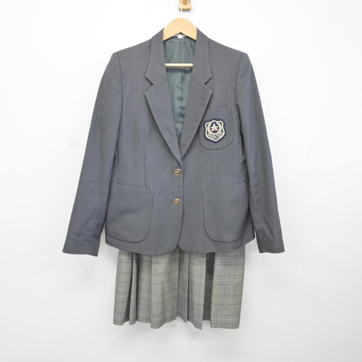 【中古】茨城県 日立北高等学校 女子制服 3点（ブレザー・スカート）sf034943