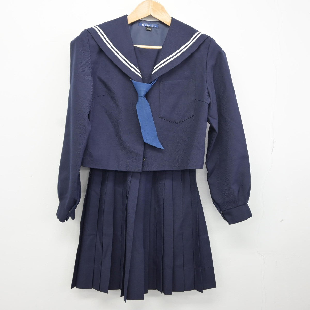 【中古】和歌山県 岩出第二中学校 女子制服 3点（セーラー服・スカート）sf034976