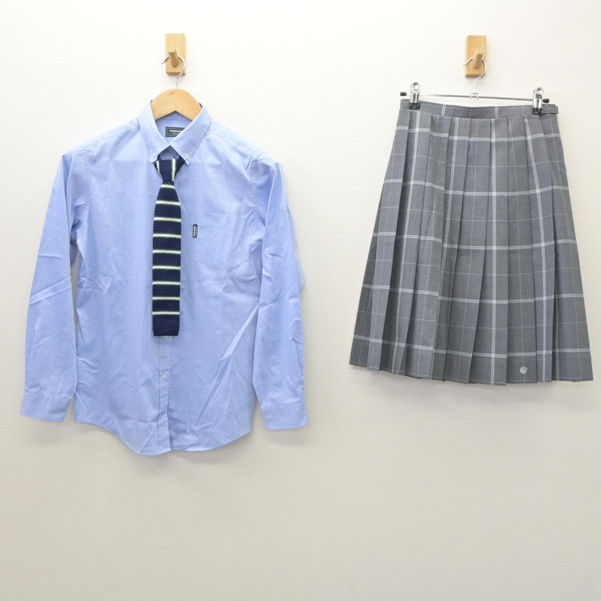 【中古】東京都 武蔵野大学高等学校 女子制服 7点（ブレザー・ベスト・シャツ・スカート）sf035016