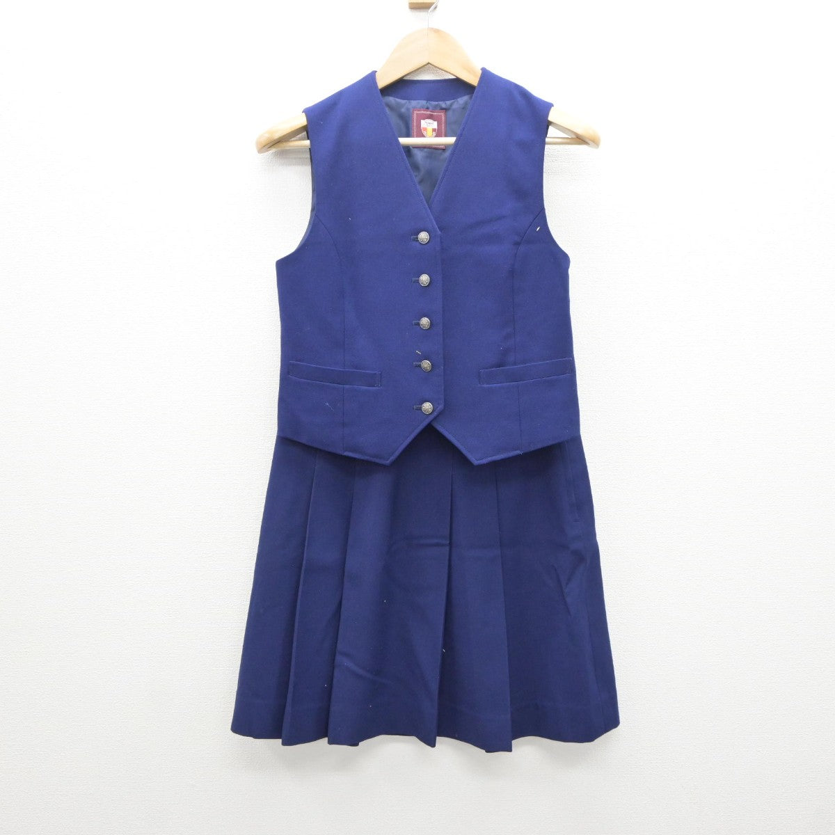 【中古】北海道 滝川市立明苑中学校 女子制服 4点（ブレザー・ベスト・スカート）sf035055