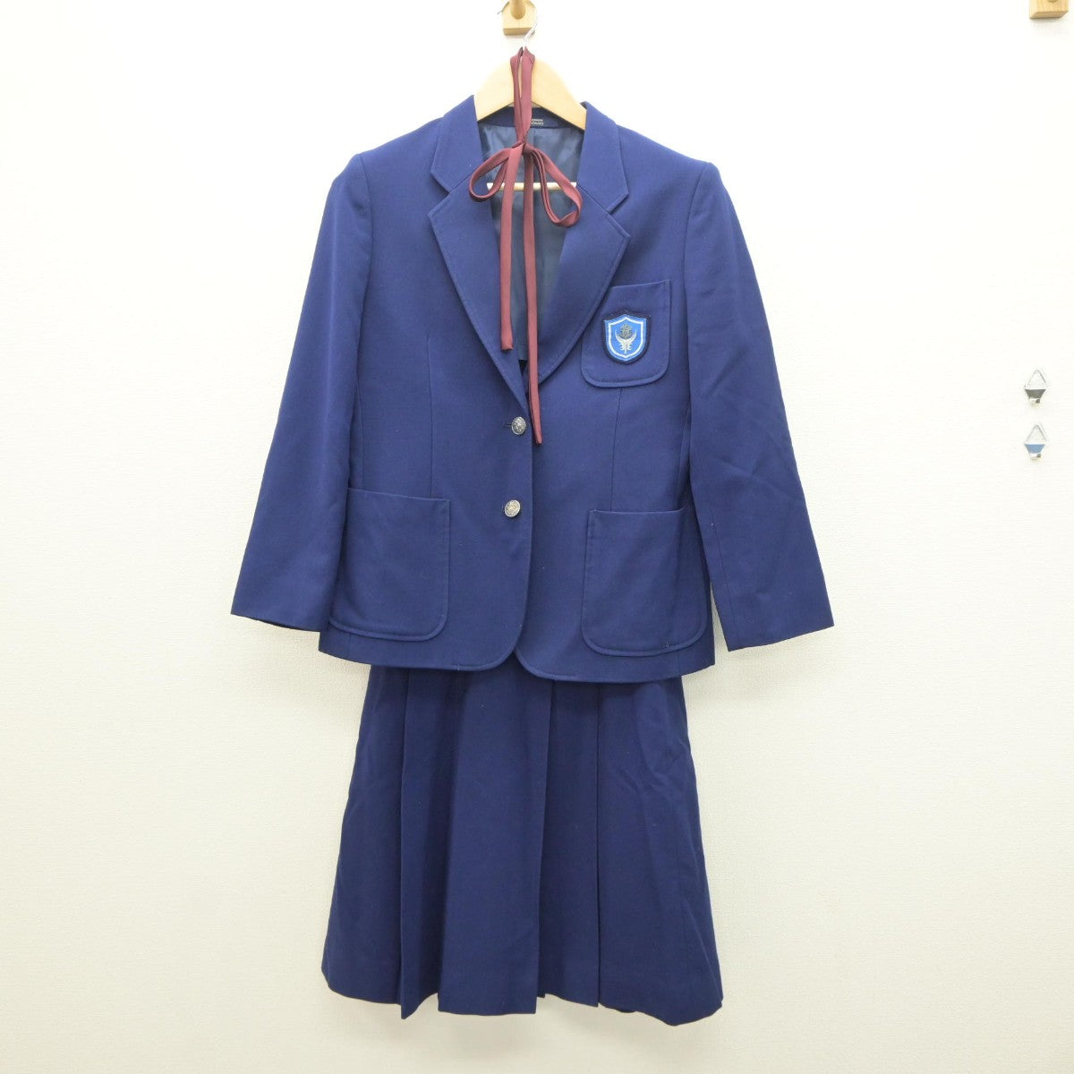 【中古】北海道 滝川市立明苑中学校 女子制服 4点（ブレザー・ベスト・スカート）sf035056