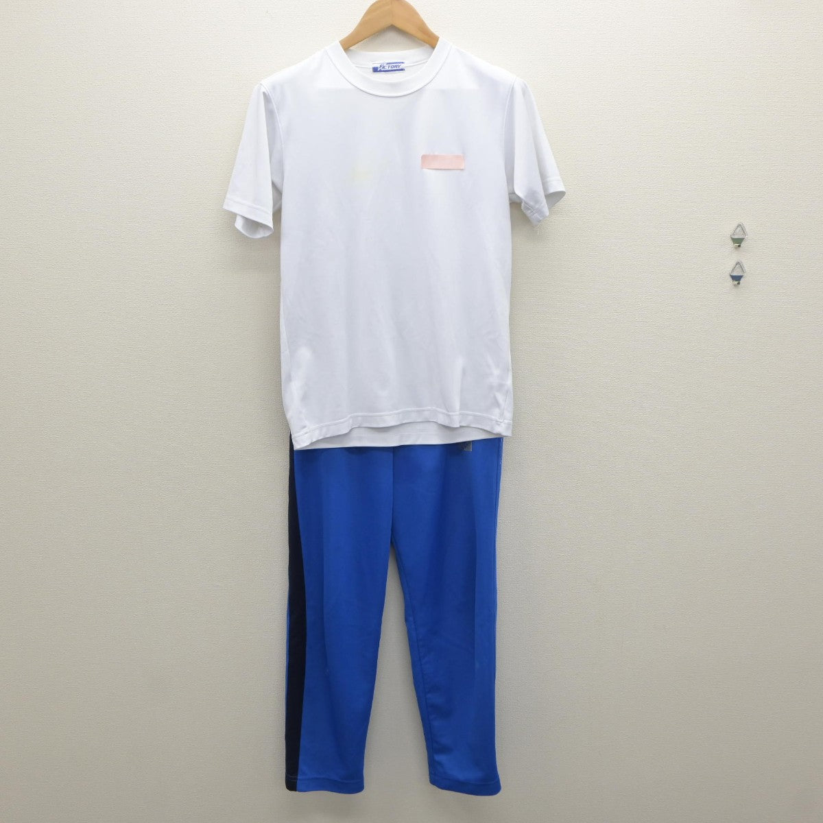 【中古】東京都 大江戸高等学校 女子制服 3点（ジャージ 上・体操服 上・ジャージ 下）sf035099