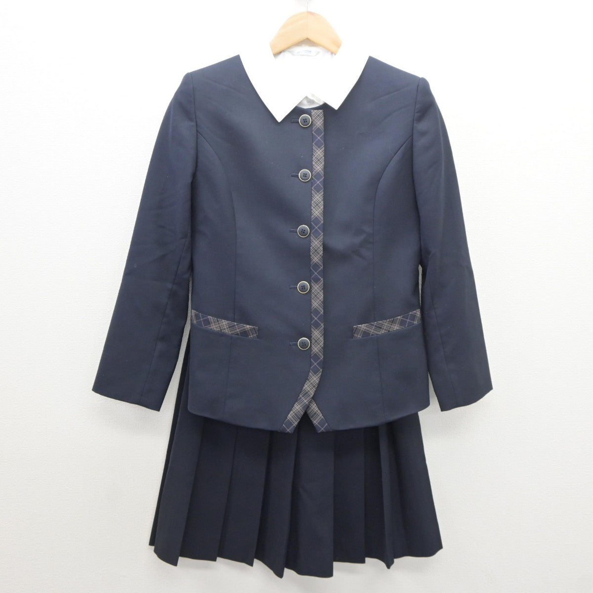 【中古】青森県 青森中央高等学校 女子制服 3点（ブレザー・シャツ・スカート）sf035109