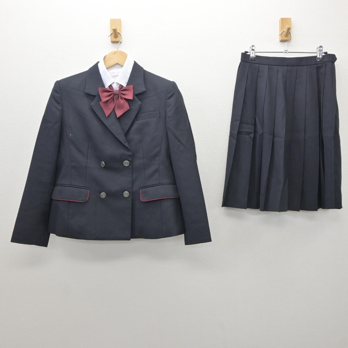 【中古】奈良県 一条高等学校 女子制服 4点（ブレザー・シャツ・スカート）sf035111