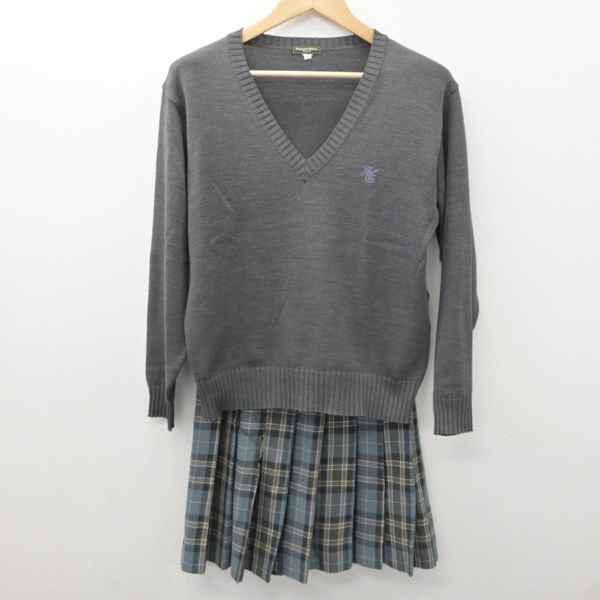 【中古】東京都 杉並学院高等学校 女子制服 5点（ブレザー・ニット・スカート）sf035154