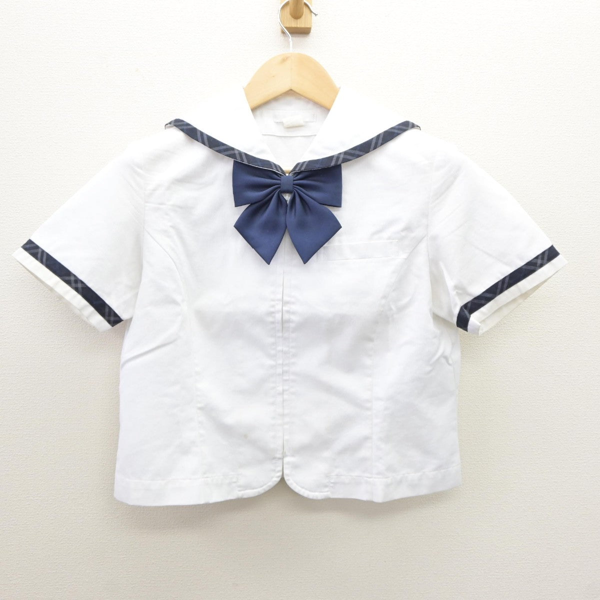 【中古】東京都 自由ヶ丘高等学校 女子制服 3点（セーラー服・スカート）sf035162