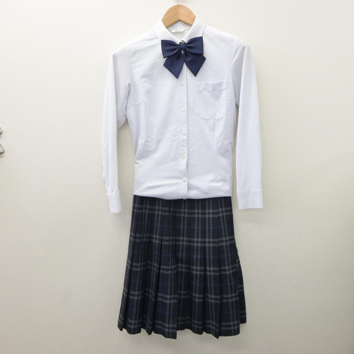 【中古】東京都 自由ヶ丘高等学校 女子制服 5点（ブレザー・ニット・シャツ・スカート）sf035164