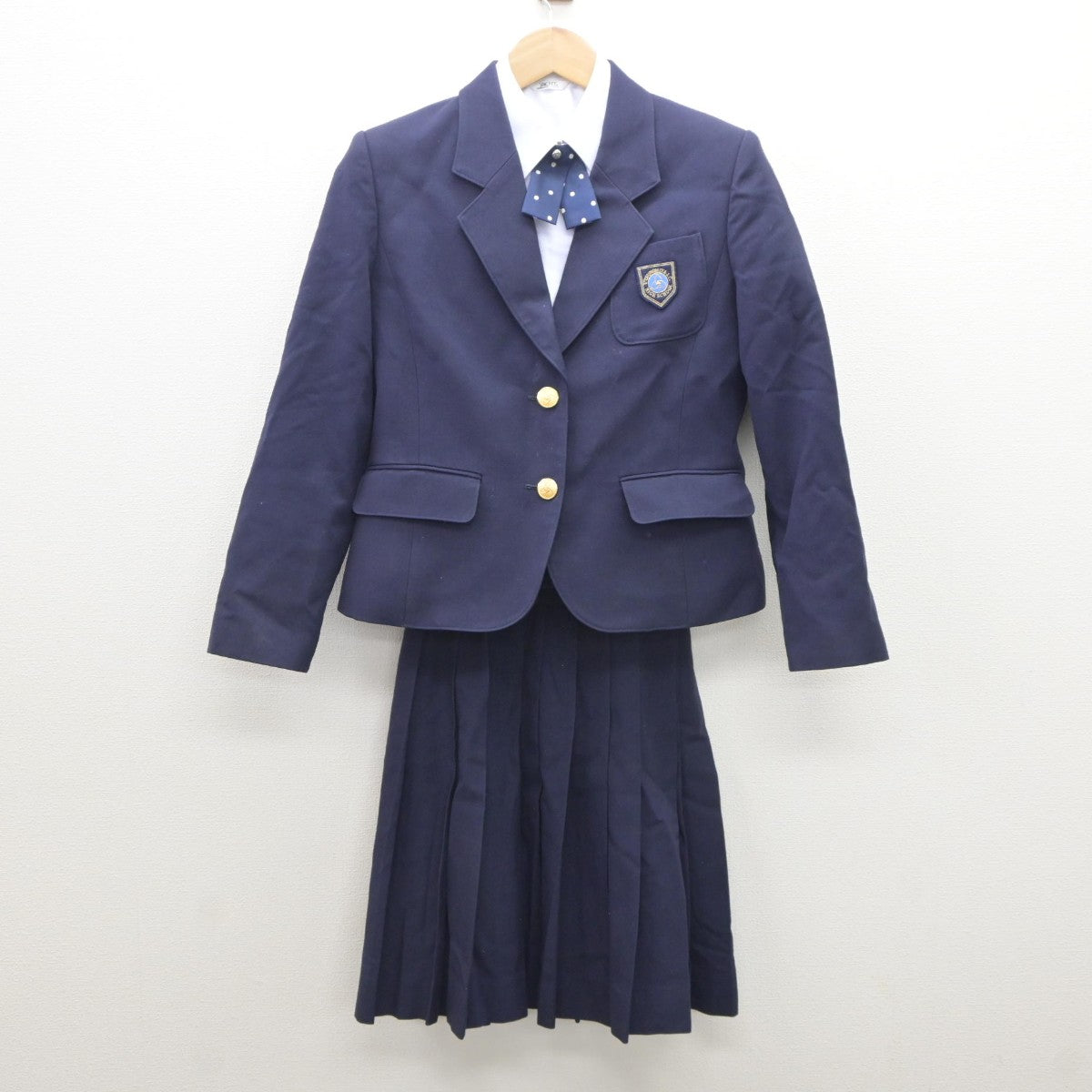 【中古】栃木県 宇都宮短期大学附属高等学校 女子制服 4点（ブレザー・シャツ・スカート）sf035205