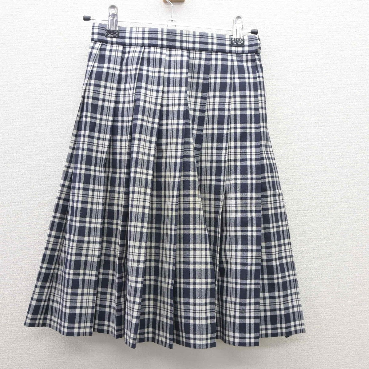 【中古】栃木県 宇都宮短期大学附属高等学校 女子制服 4点（ニットベスト・シャツ・スカート）sf035207