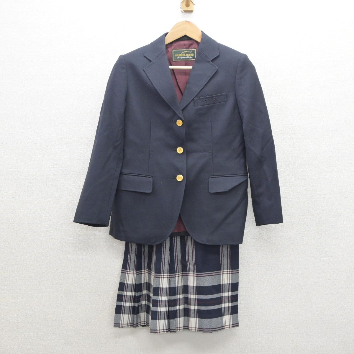 【中古】神奈川県 駒沢女子大学高等学校 女子制服 3点（ブレザー・ニットベスト・スカート）sf035219