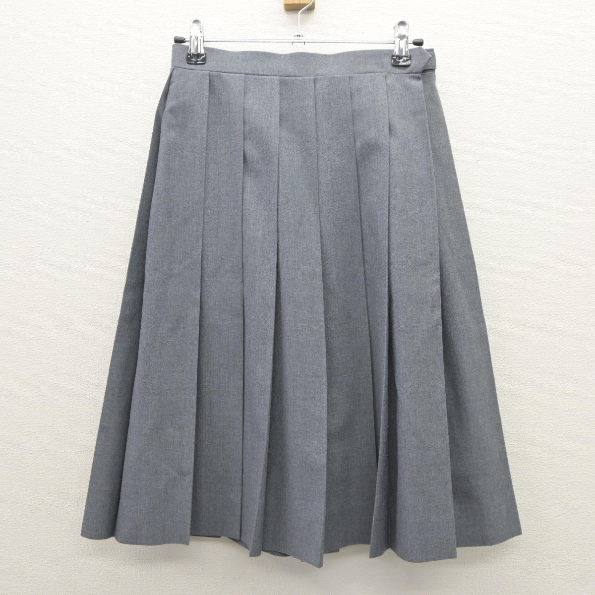 【中古】埼玉県 藤久保中学校 女子制服 3点（セーラー服・スカート）sf035229