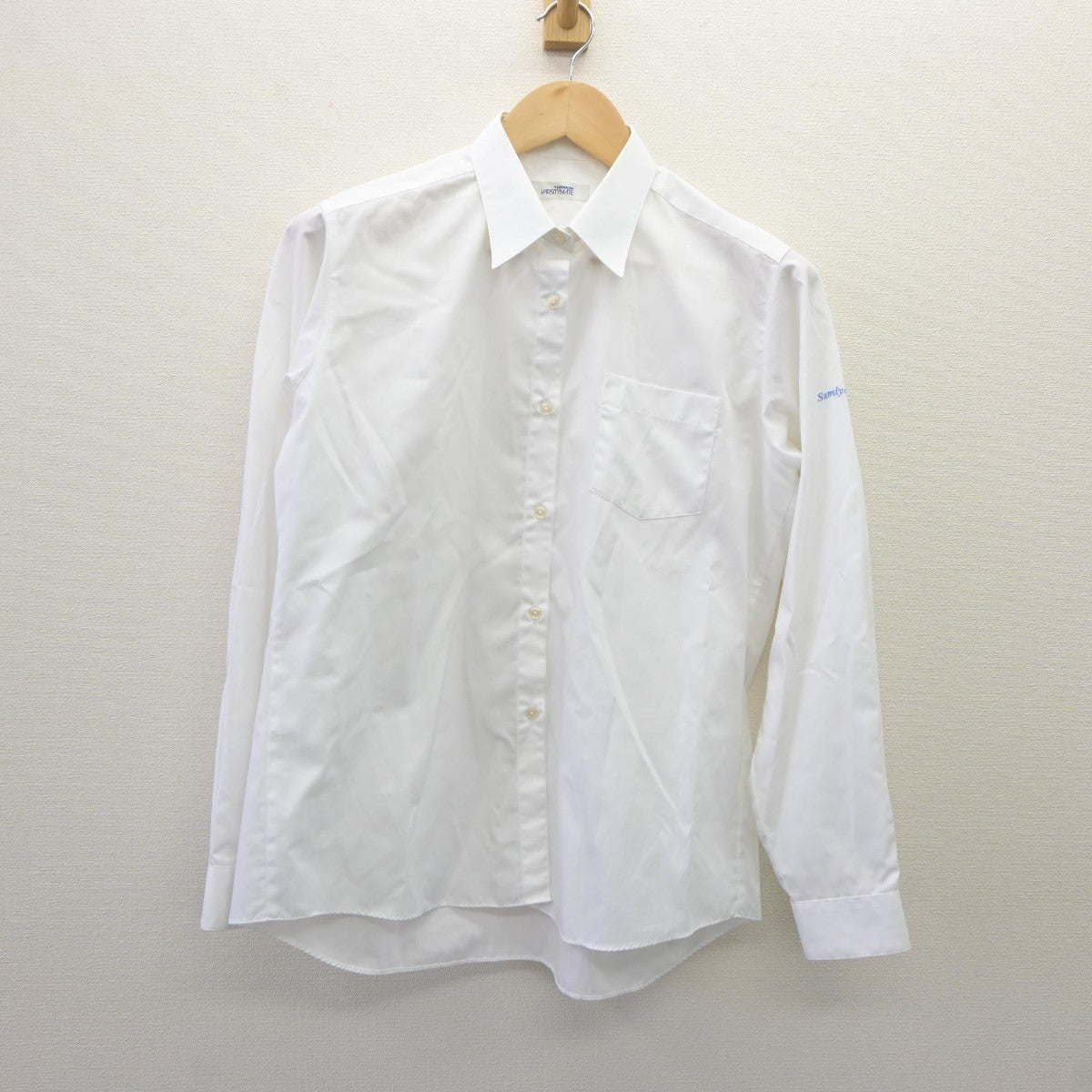 【中古】大阪府 府立住吉高等学校 女子制服 2点（シャツ・スカート）sf035262