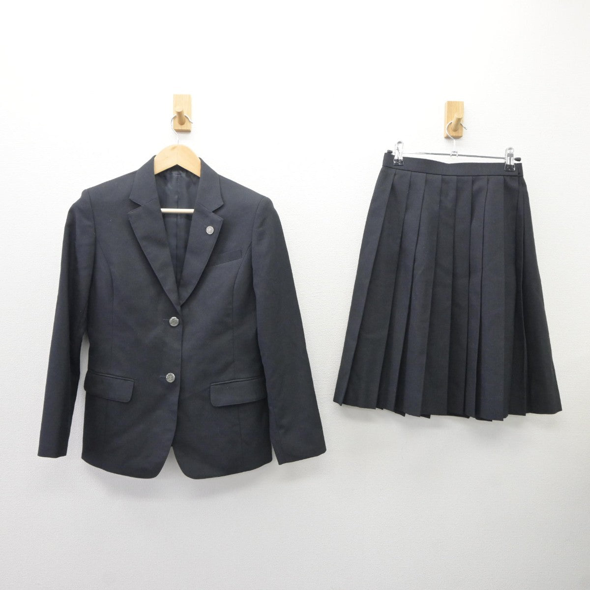 【中古】大阪府 三島高等学校 女子制服 2点（ブレザー・スカート）sf035265