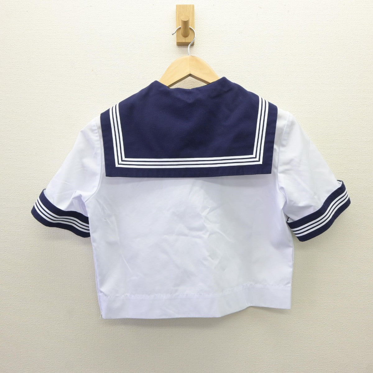 【中古】東京都 葛美中学校 女子制服 3点（セーラー服・スカート）sf035266