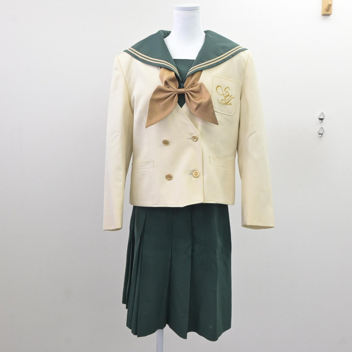 【中古】福島県 須賀川桐陽高等学校 女子制服 4点（ブレザー・セーラー服・スカート）sf035291