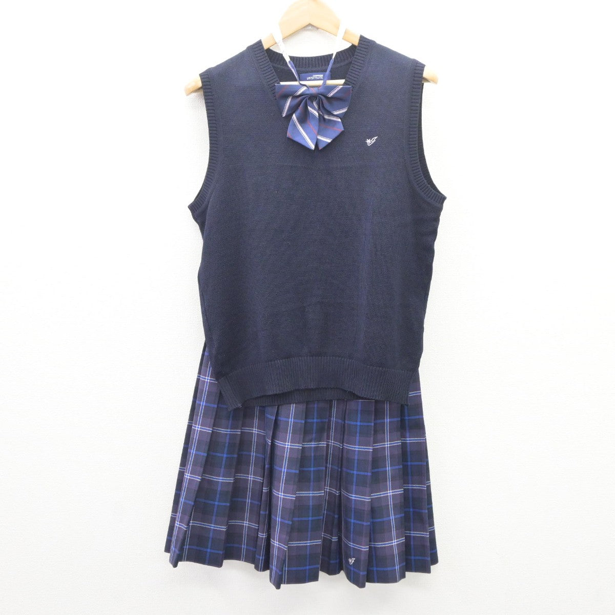 【中古】神奈川県 伊勢原高等学校 女子制服 5点（ブレザー・ニットベスト・スカート）sf035302